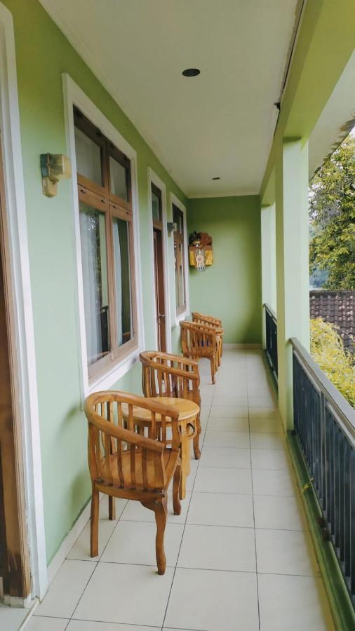 Purnama House Kuta Hotel Kuta  Exterior photo